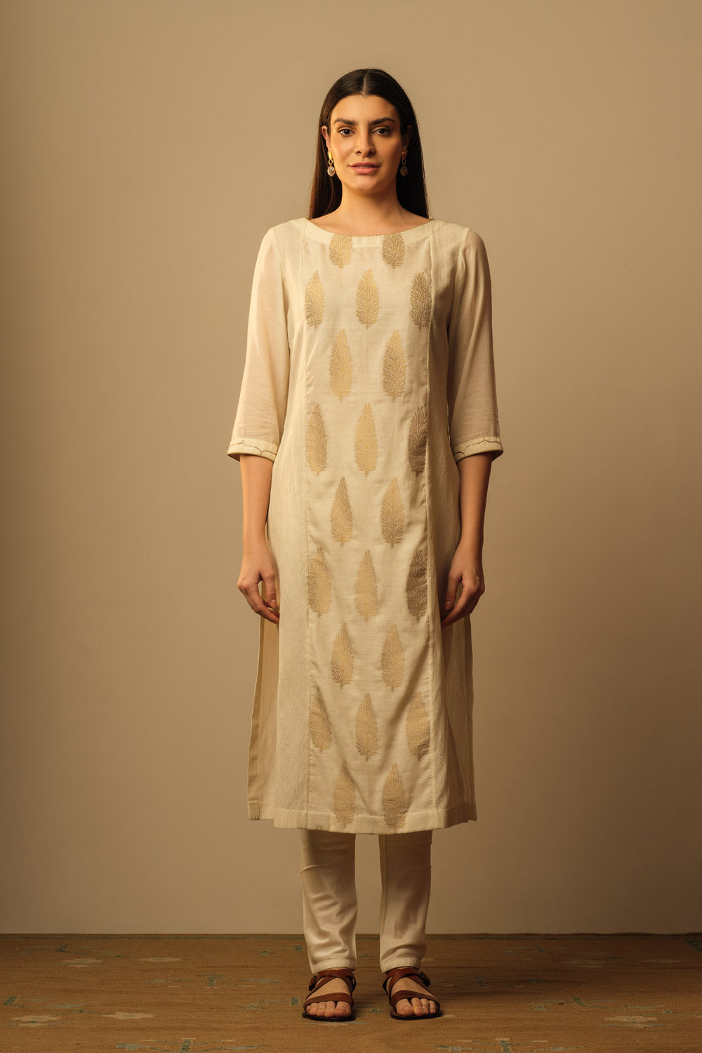 Boat neck leaf zari buti panel tunic ivory