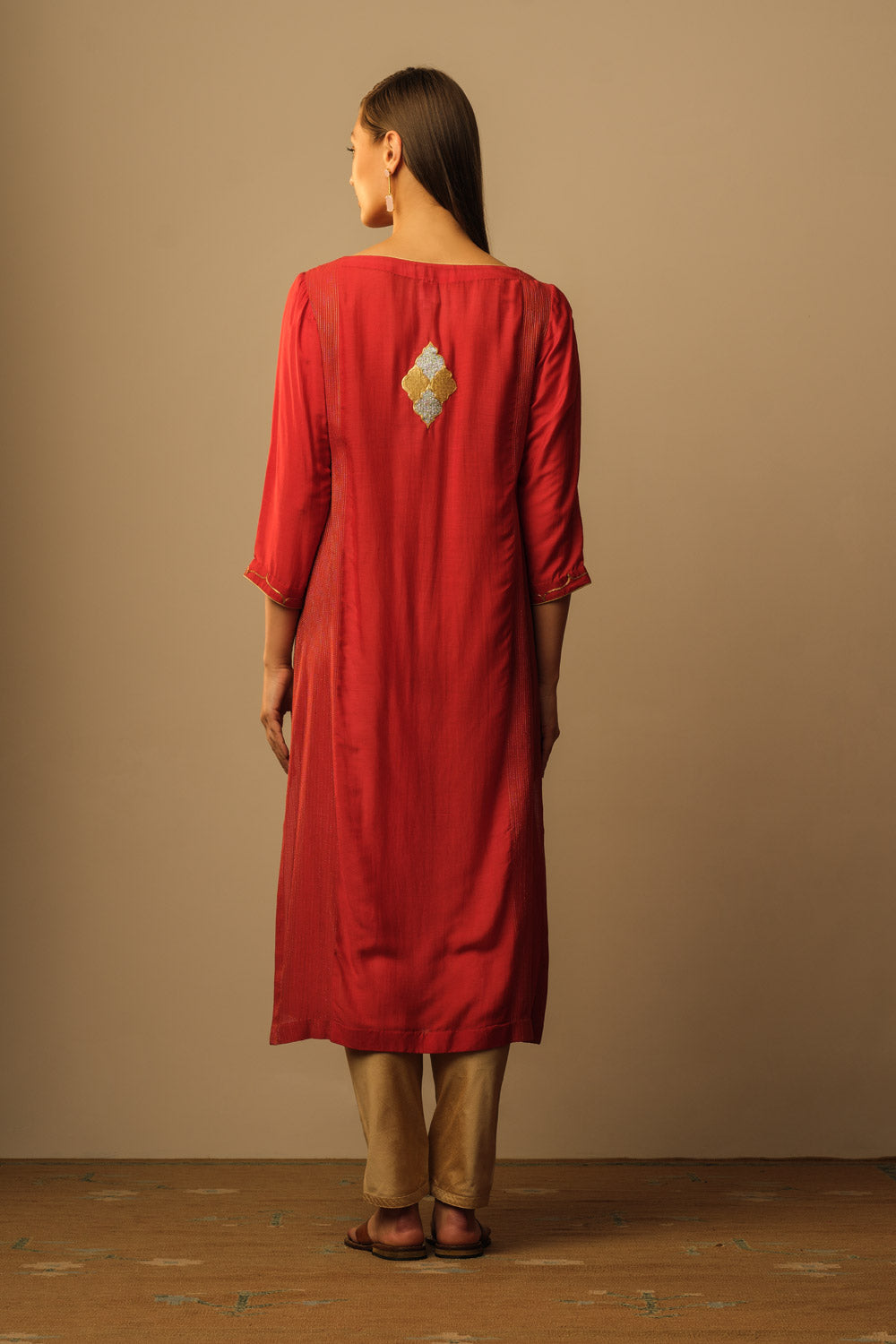 Boat neck brocade panel tunic red - image 3